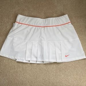 Nike tennis skirt, white with liner